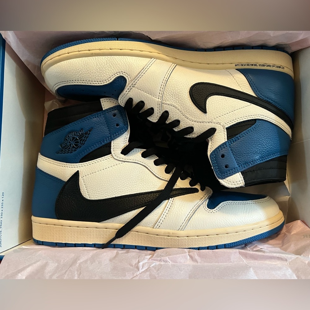 Air Jordan X Travis Scott Retro 1